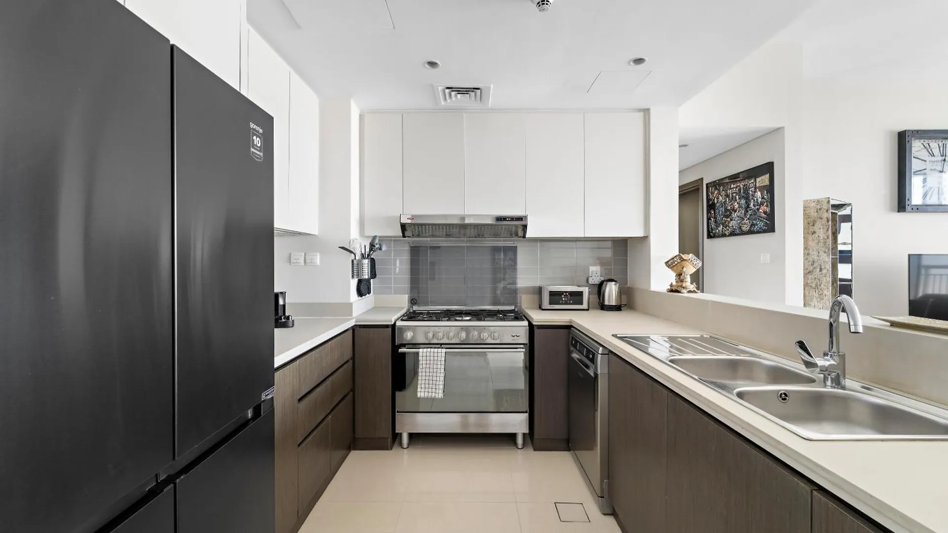 2Br Harbour Views T1, Creek View Villa Dubai United Arab Emirates